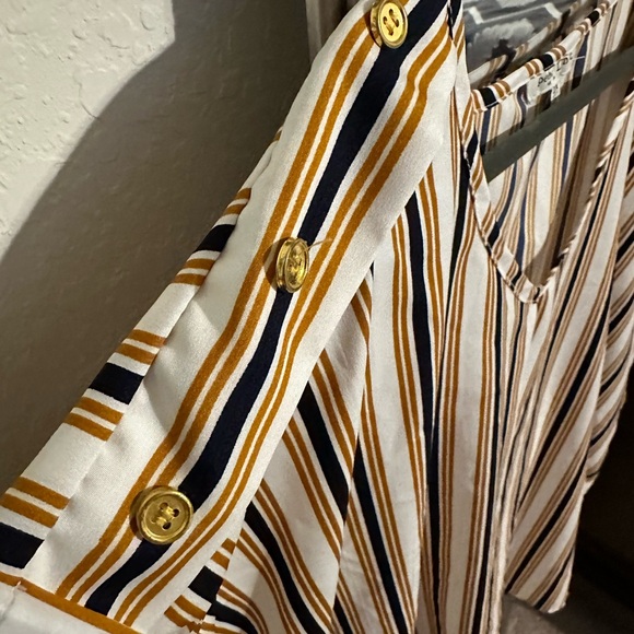 Speed Limit striped blouse size 2X - Picture 7 of 9